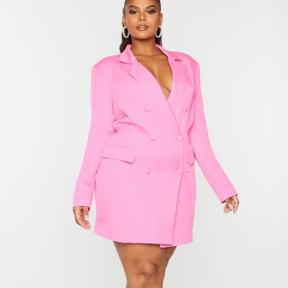 Plus-Sized Pretty Little Thing Blazer Dress - Picture 2 of 6